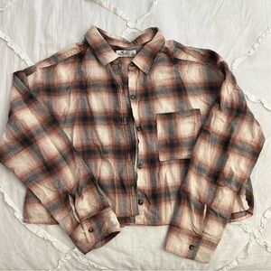 Plaid Cropped Button-Up Shirt